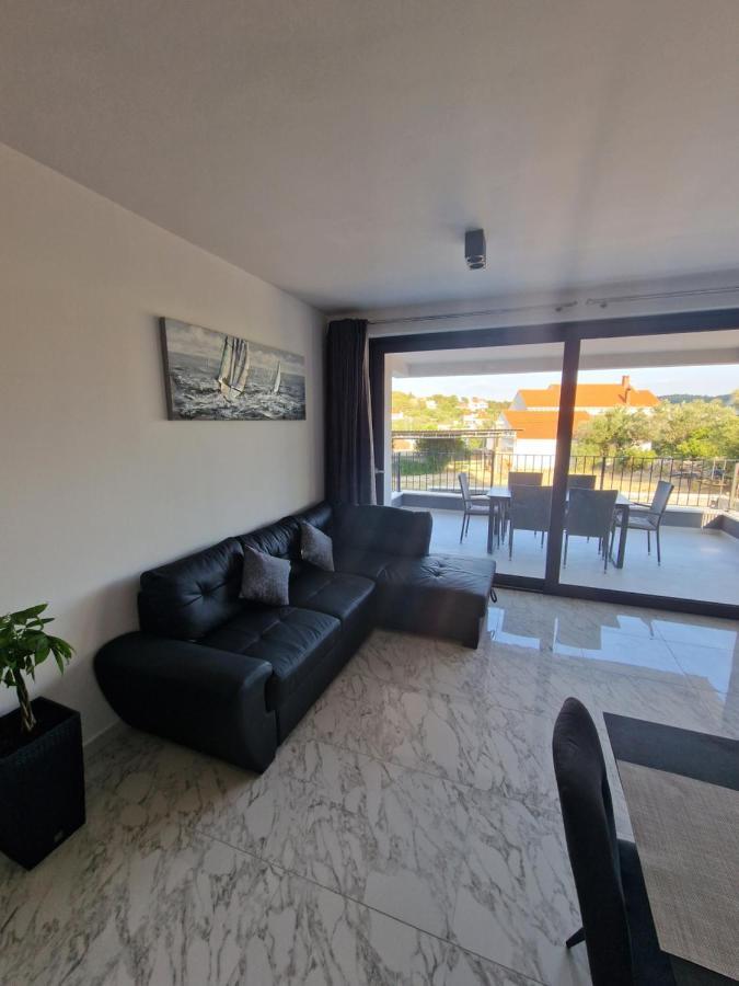 Apartments Marebella Λομπάρδα Εξωτερικό φωτογραφία
